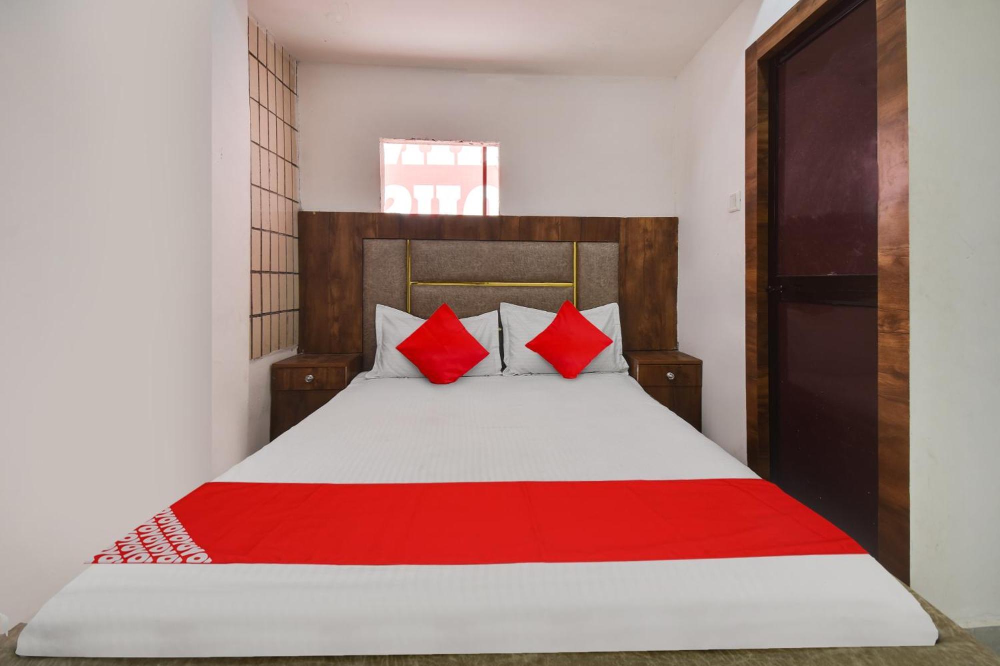 Hotel O Golden King Guest House Nové Dillí Exteriér fotografie
